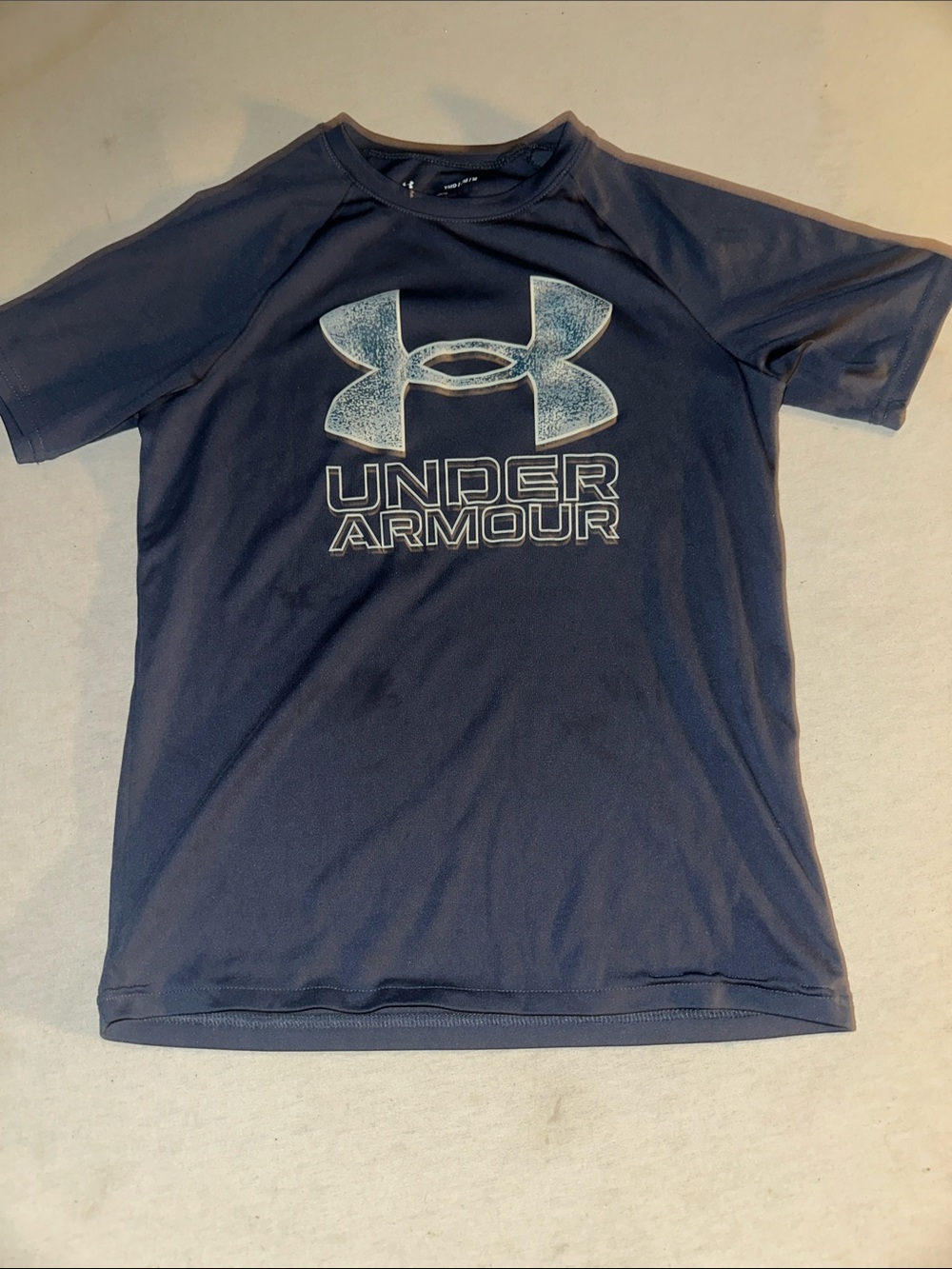 Kids Size M Under Armour Navy Short Sleeve Logo Rashguard Tee